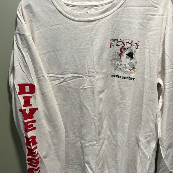 LONG SLEEVE FDNY Scuba Dive Team - Picture 2 of 5